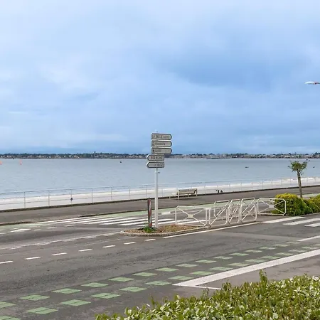 Vue - Balcon Face A L'ocean - Pour 4 *