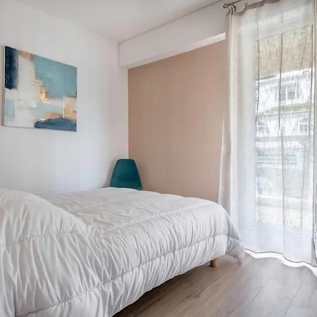 Vue - Balcon Face A L'ocean - Pour 4 Appartement *